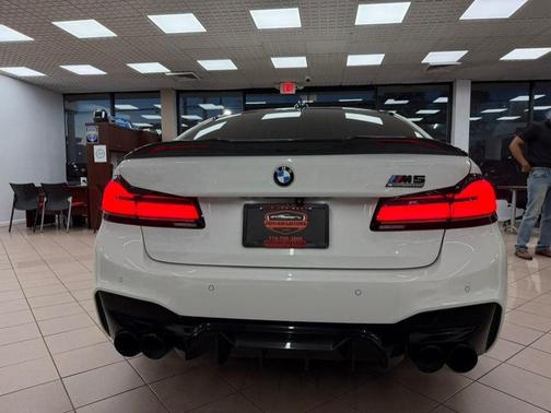 Alpine White 2019 BMW M5 Competition
