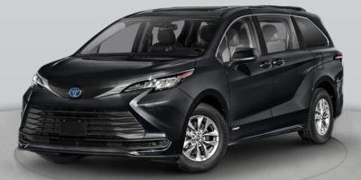 White 2025 Toyota Sienna LE