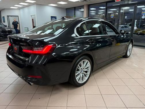 2024 BMW 330 330i xDrive Sedan