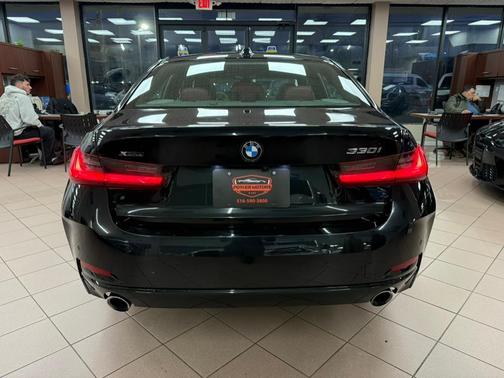 2024 BMW 330 330i xDrive Sedan