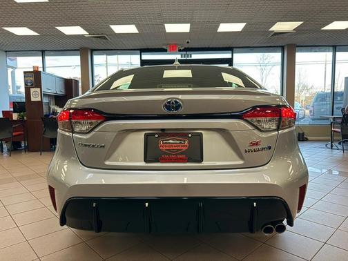 2024 Toyota Corolla Hybrid SE