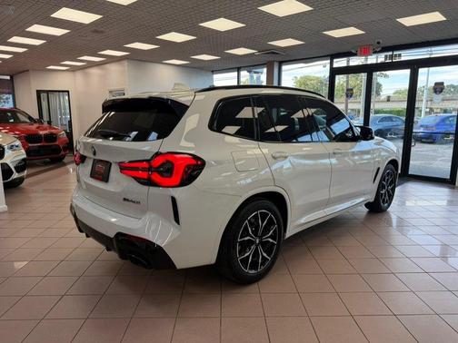 Alpine White 2022 BMW X3 M40i