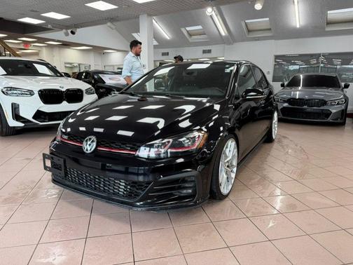 Black 2018 Volkswagen Golf GTI 2.0T S 4-Door