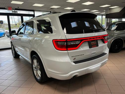 White Knuckle Clearcoat 2023 Dodge Durango GT Premium