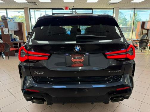 Dark Graphite Metallic 2022 BMW X3 xDrive30i