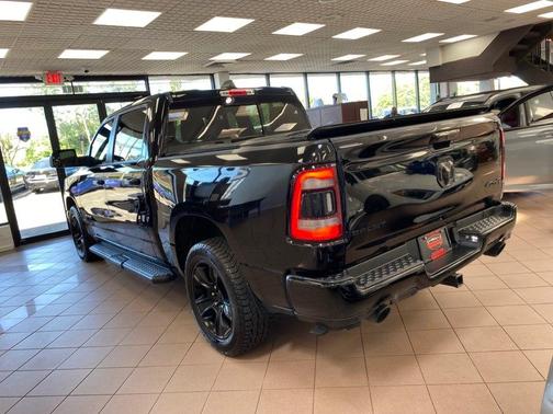 Diamond Black Crystal Pearl 2021 RAM 1500 Rebel