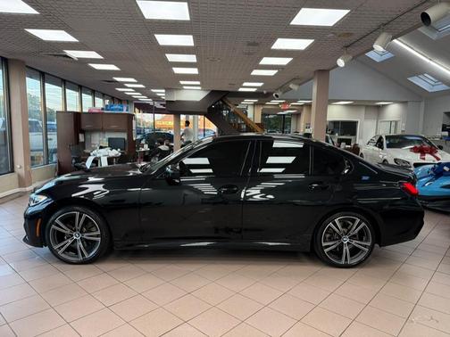 2022 BMW 330 330i xDrive Sedan North America