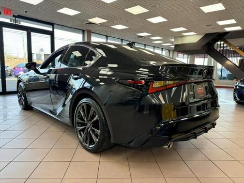 2022 Lexus IS 350 Base