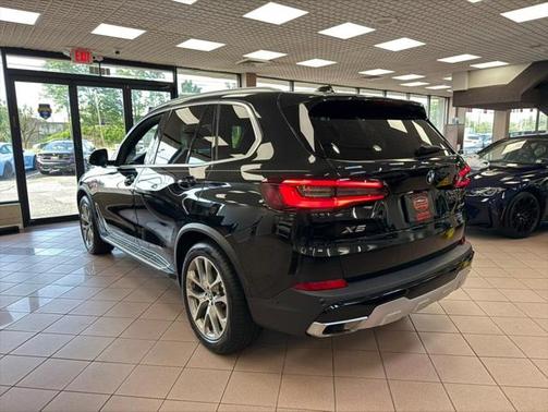 2023 BMW X5 xDrive40i