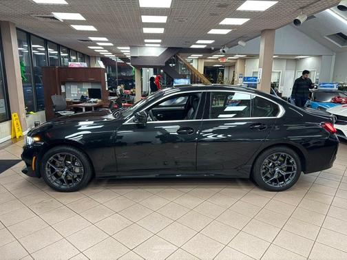 2025 BMW 330 330i xDrive Sedan