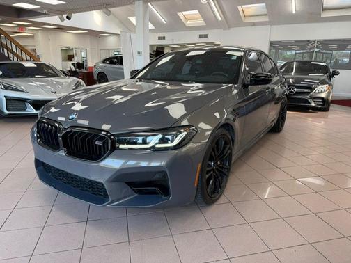 Alvite Grey Metallic 2021 BMW M5 Base