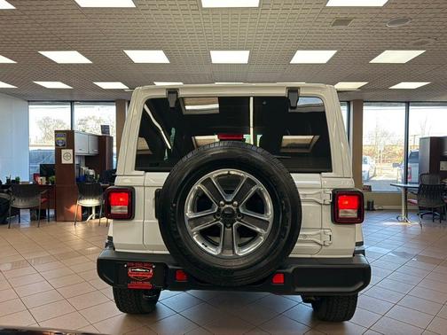 2023 Jeep Wrangler Sahara