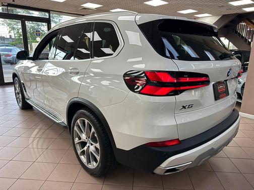 2024 BMW X5 xDrive40i Sports Activity Vehicle