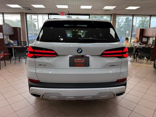 2024 BMW X5 xDrive40i Sports Activity Vehicle