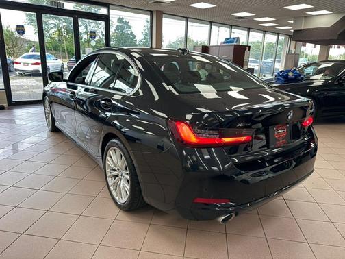 2024 BMW 330 330i xDrive Sedan