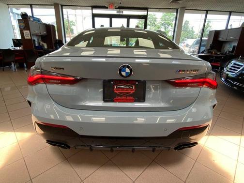 Brooklyn Grey Metallic 2022 BMW M440 i xDrive