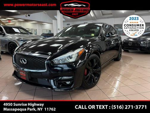 Black Obsidian 2017 INFINITI Q70 3.7X