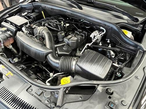 DB Black Clearcoat 2022 Dodge Durango GT Plus