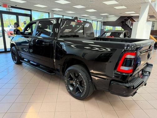 Diamond Black Crystal Pearlcoat 2022 RAM 1500 Rebel