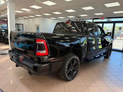 Diamond Black Crystal Pearlcoat 2022 RAM 1500 Rebel