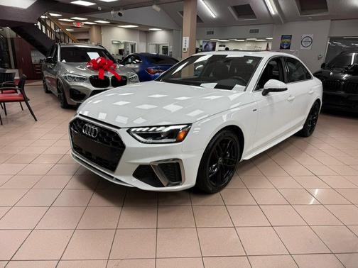 2024 Audi A4 45 S line Premium Plus