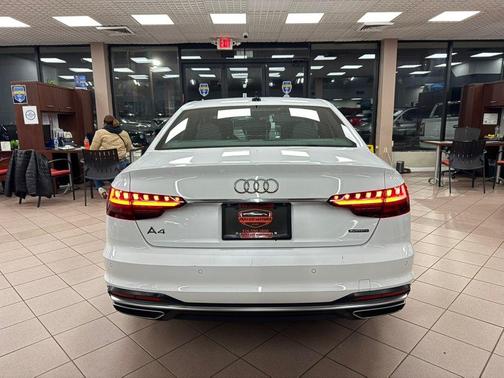 2024 Audi A4 45 S line Premium Plus