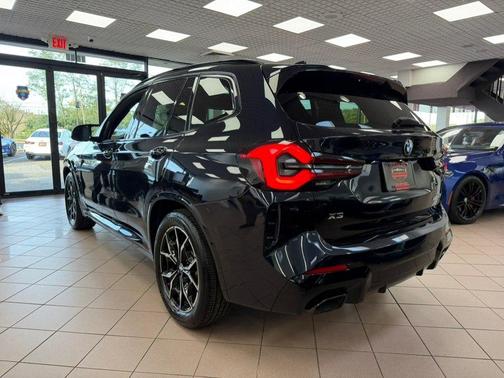 Carbon Black Metallic 2024 BMW X3 M40i