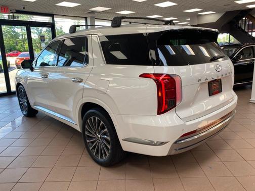 Hyper White 2024 Hyundai PALISADE Calligraphy AWD