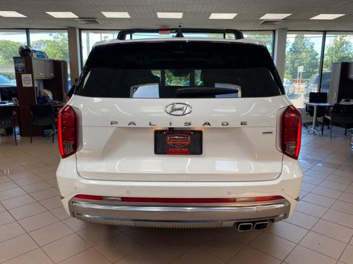Hyper White 2024 Hyundai PALISADE Calligraphy AWD