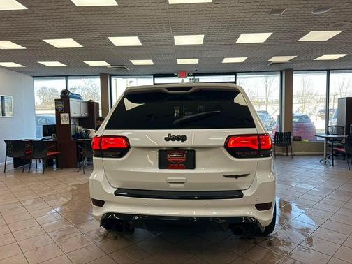 2021 Jeep Grand Cherokee Trackhawk