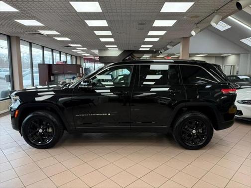 2022 Jeep Grand Cherokee Limited X