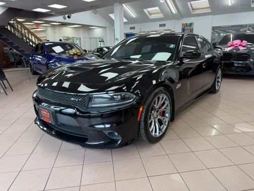 Black 2015 Dodge Charger SRT 392