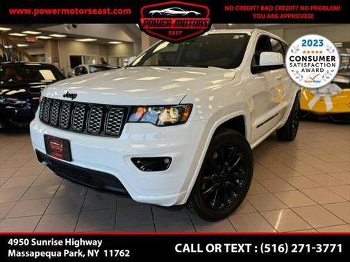 2022 Jeep Grand Cherokee Laredo