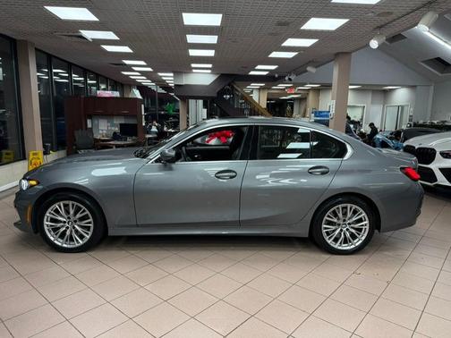 2024 BMW 330 i xDrive