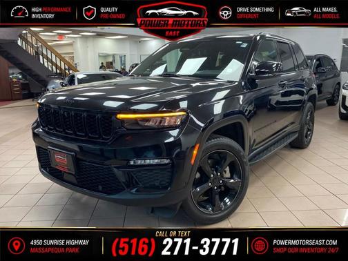 Diamond Black Crystal Pearl 2024 Jeep Grand Cherokee Limited