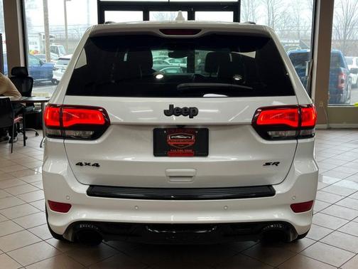 2021 Jeep Grand Cherokee SRT