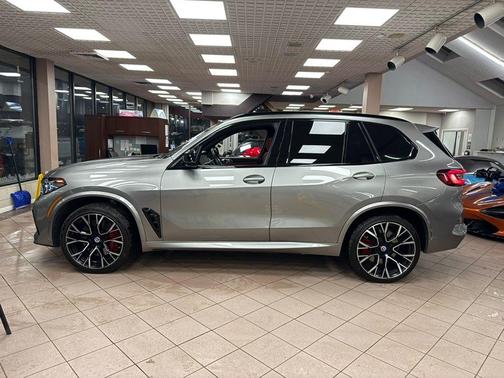 2022 BMW X5 M Base
