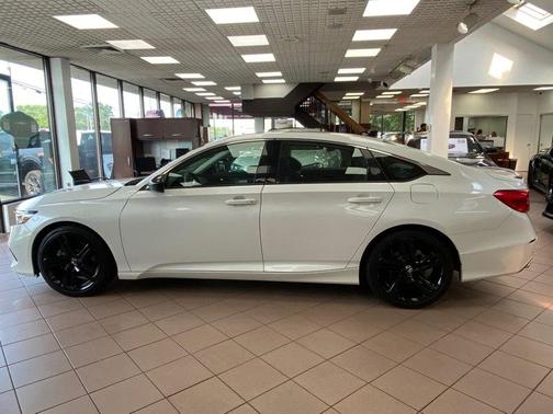 Platinum White Pearl 2021 Honda Accord Sport SE 1.5T