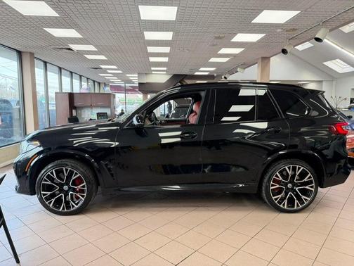 2021 BMW X5 M Base