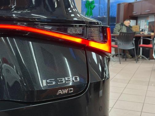 2021 Lexus IS 350 Base