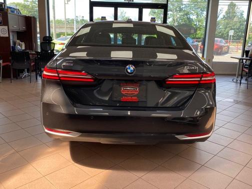Dark Graphite Metallic 2024 BMW 530 530i xDrive Sedan