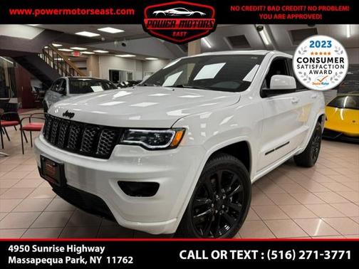 2022 Jeep Grand Cherokee Laredo