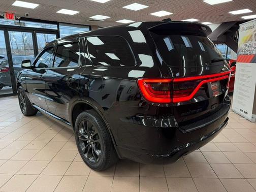 DB Black Clearcoat 2022 Dodge Durango GT Plus