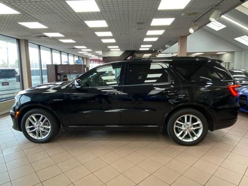DB Black Clearcoat 2024 Dodge Durango R/T Plus AWD
