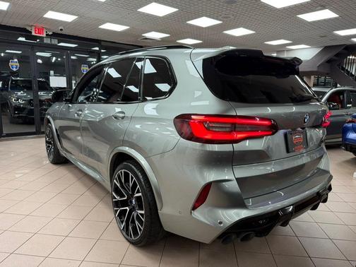 2022 BMW X5 M Base