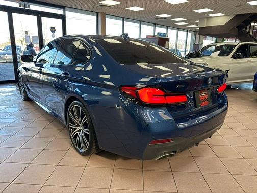 2021 BMW 530 i xDrive