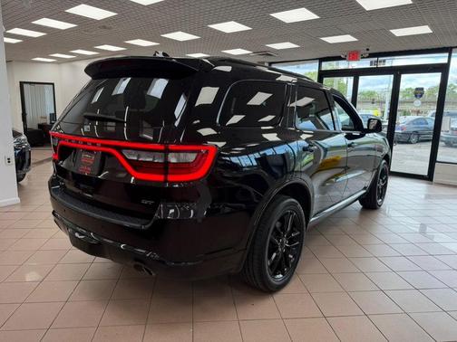 DB Black Clearcoat 2024 Dodge Durango GT Plus