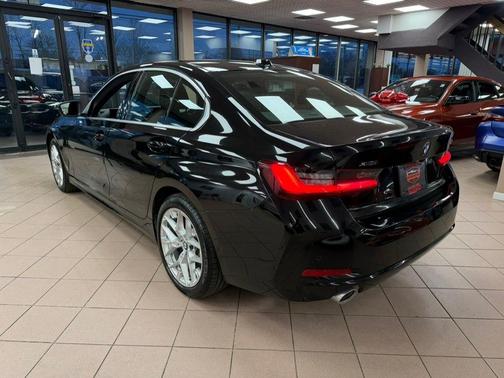 2025 BMW 330 330i xDrive Sedan