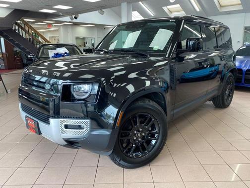 Santorini Black Metallic 2024 Land Rover Defender 110 P300 S