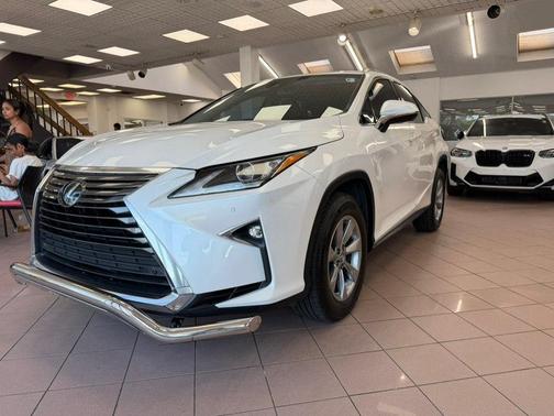 White 2018 Lexus RX 350 Base